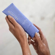 Charger l&#39;image dans la galerie, Mousse Nettoyante Onctueuse Celavive : un nettoyant hydratant
